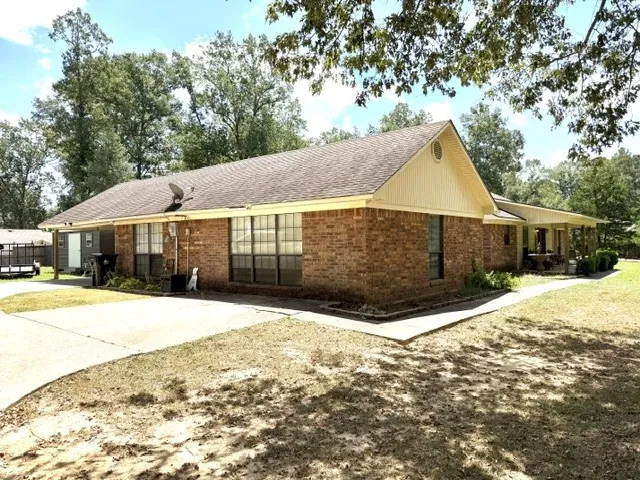 103 Dogwood Drive Springhill, LA 71075
