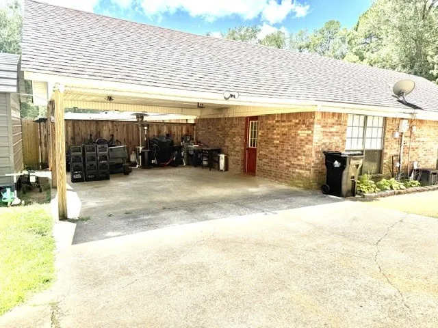 103 Dogwood Drive Springhill, LA 71075