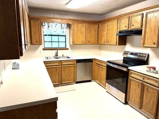 103 Dogwood Drive Springhill, LA 71075