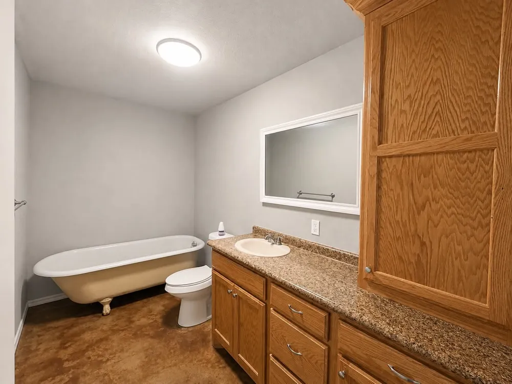 702 Main Street Windom, TX 75492