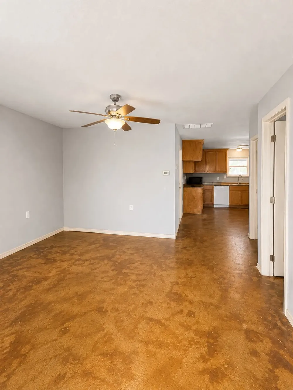702 Main Street Windom, TX 75492
