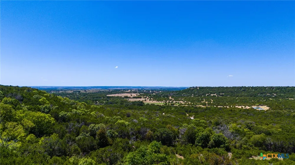 64 Blakley Road Gatesville, TX 76528