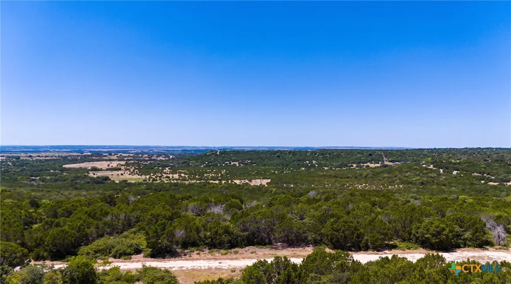 64 Blakley Road Gatesville, TX 76528