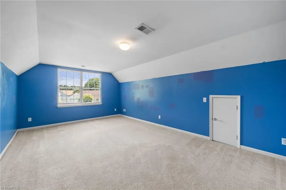 122 Eagle Point Court Kernersville, NC 27284