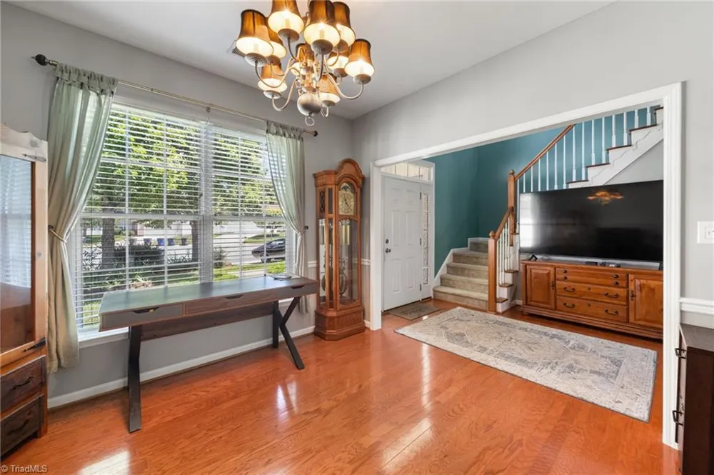 122 Eagle Point Court Kernersville, NC 27284