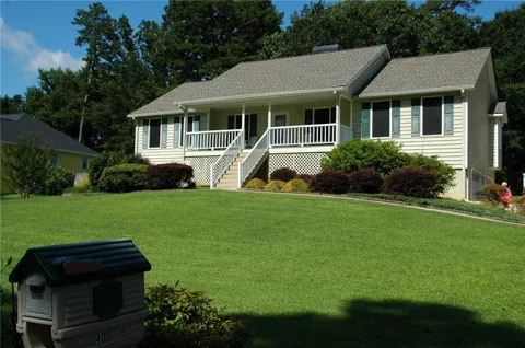 400 Lambeth Drive