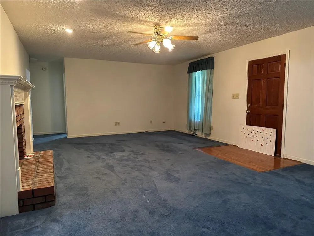 400 Lambeth Drive Hiram, GA 30141