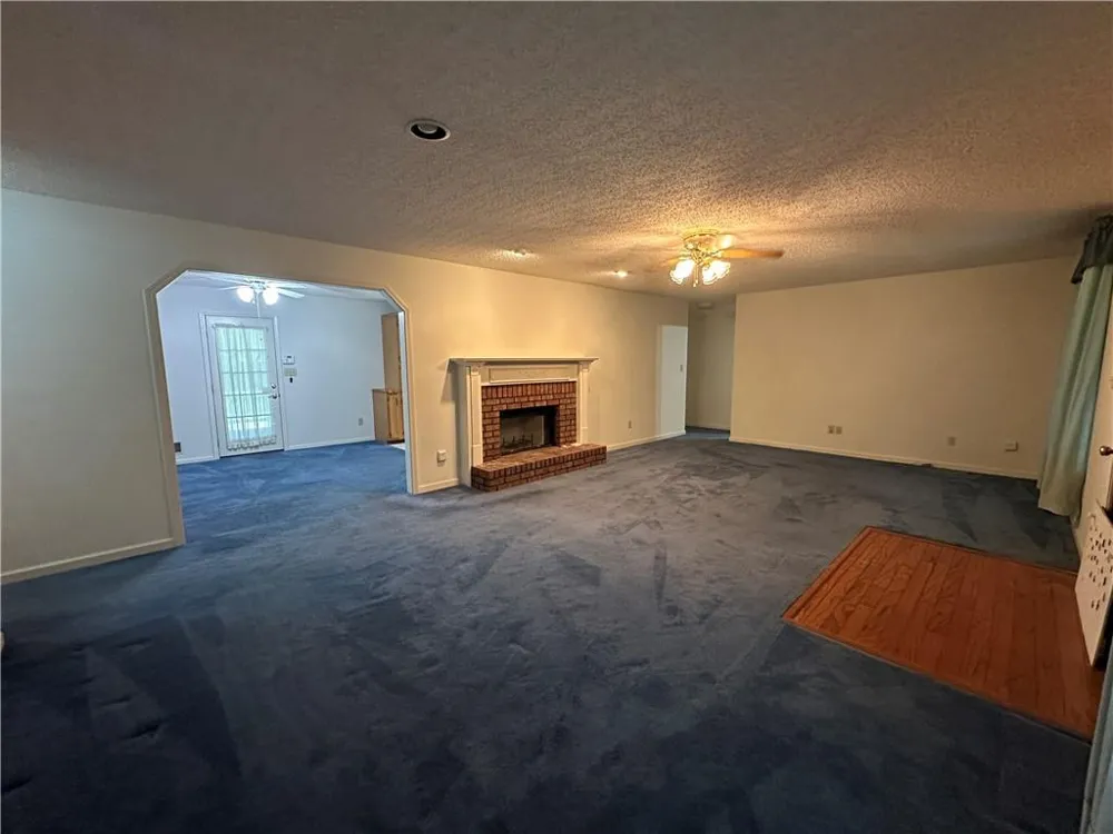 400 Lambeth Drive Hiram, GA 30141