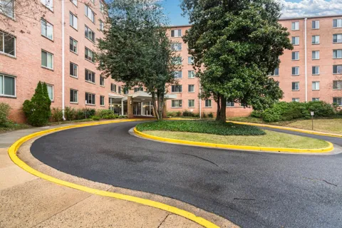 3000 SPOUT RUN PARKWAY #C407