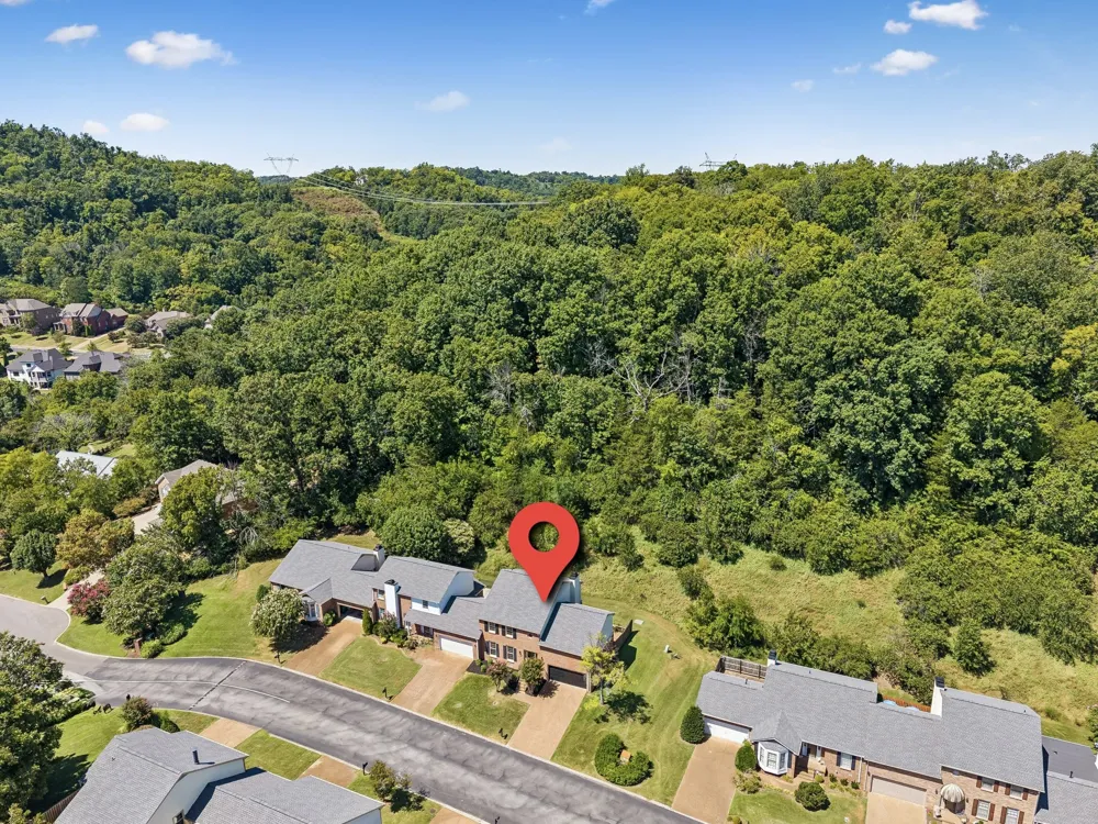 1533 Mooreland Blvd Brentwood, TN 37027