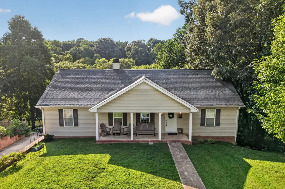 502 Westwood Dr McMinnville, TN 37110
