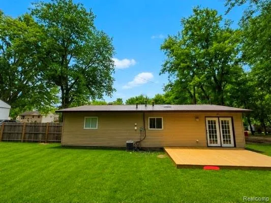 2564 Mueller Road Orion Charter Township, MI 48359
