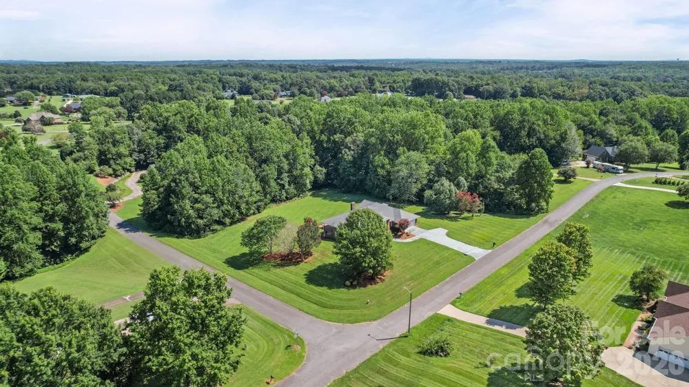 3008 Eaker Drive Cherryville, NC 28021