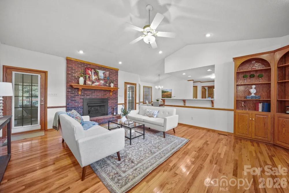 3008 Eaker Drive Cherryville, NC 28021