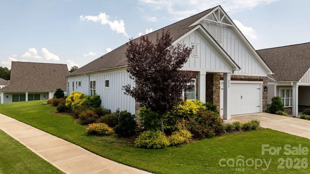 4526 Stellata Loop Sherrills Ford, NC 28673