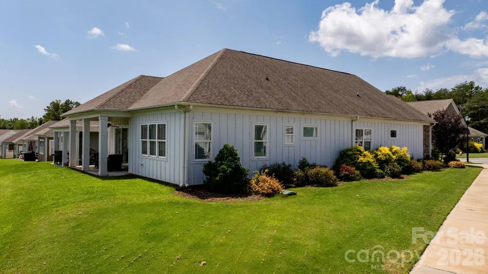 4526 Stellata Loop Sherrills Ford, NC 28673