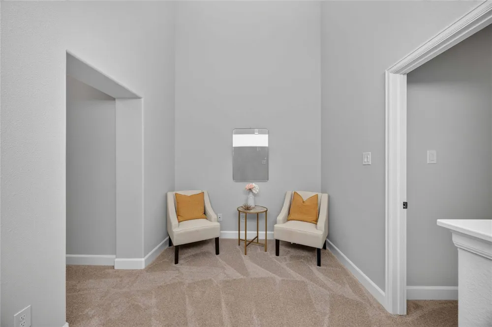 5525 Katy Freeway Houston, TX 77007