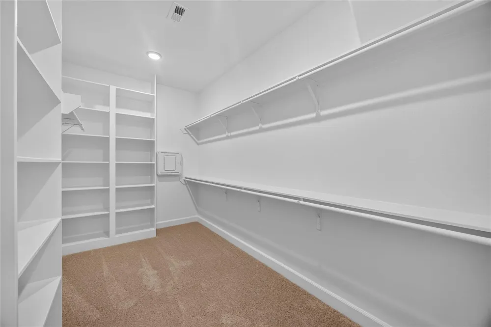 5525 Katy Freeway Houston, TX 77007