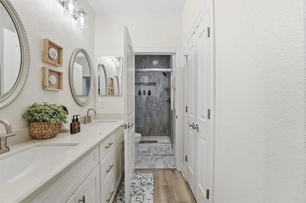 25003 San Simeon Court Galveston, TX 77554
