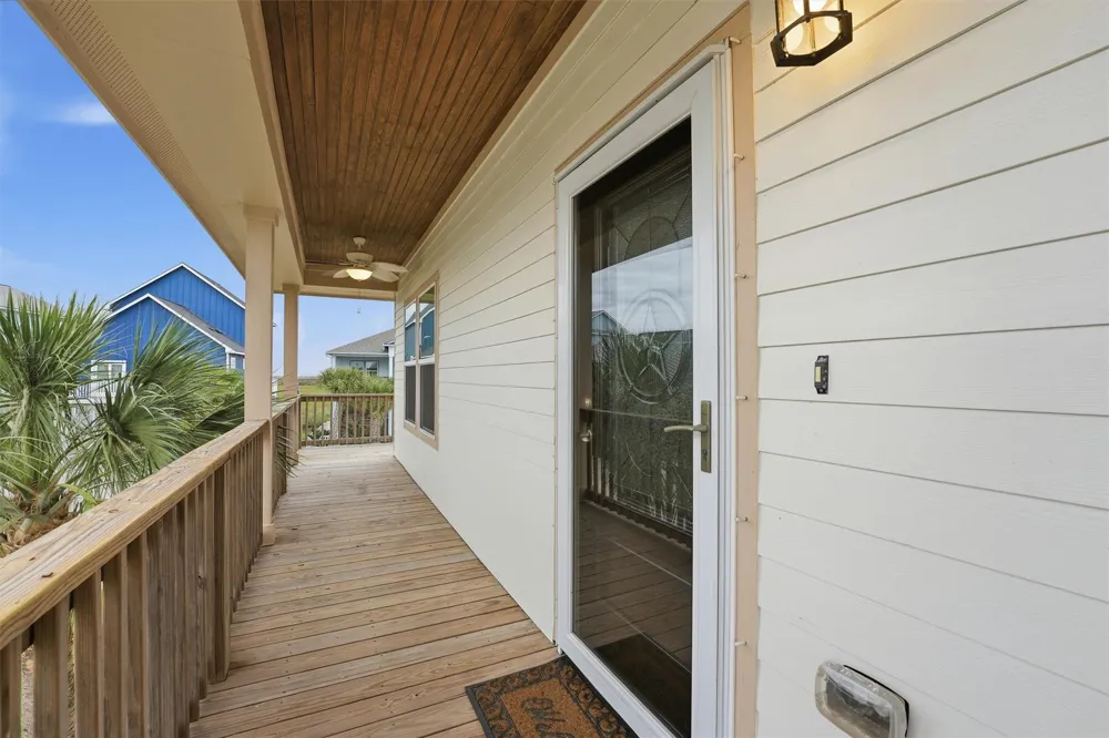 25003 San Simeon Court Galveston, TX 77554