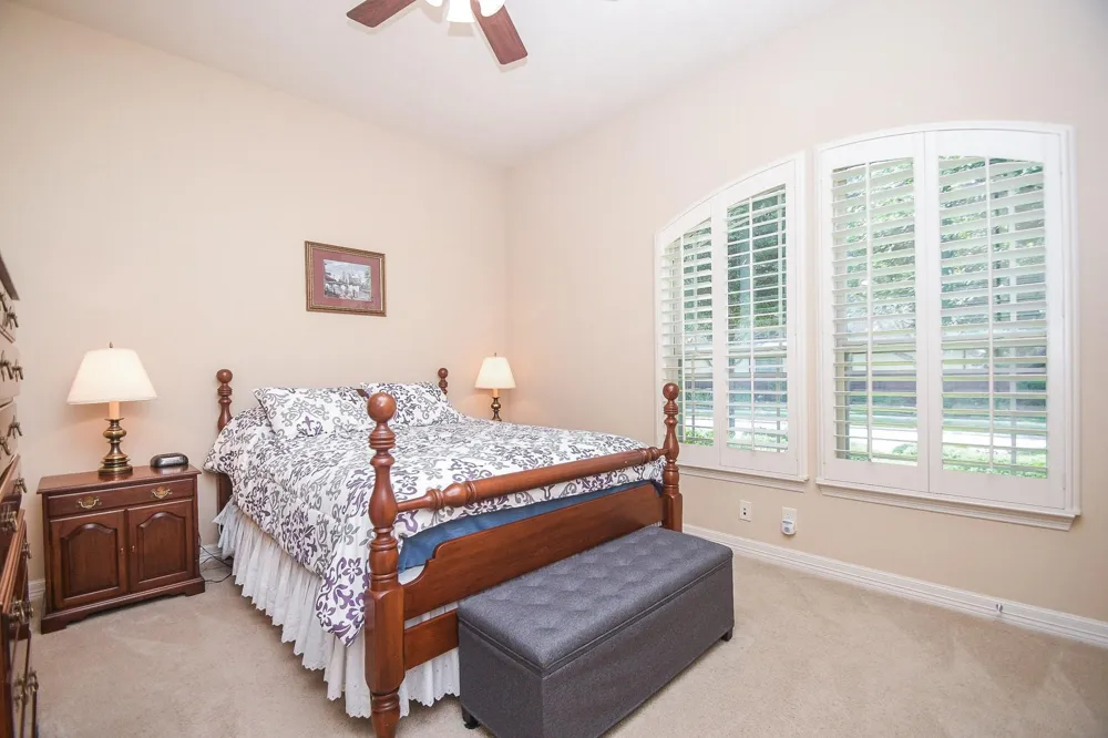 6915 Argonne Trail Sugar Land, TX 77479