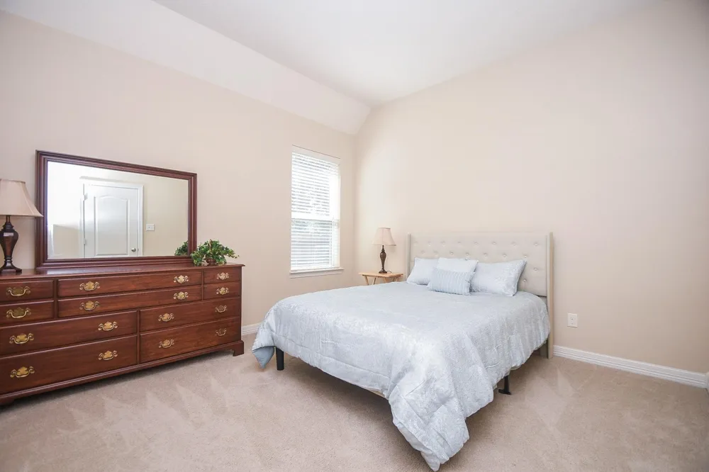 6915 Argonne Trail Sugar Land, TX 77479