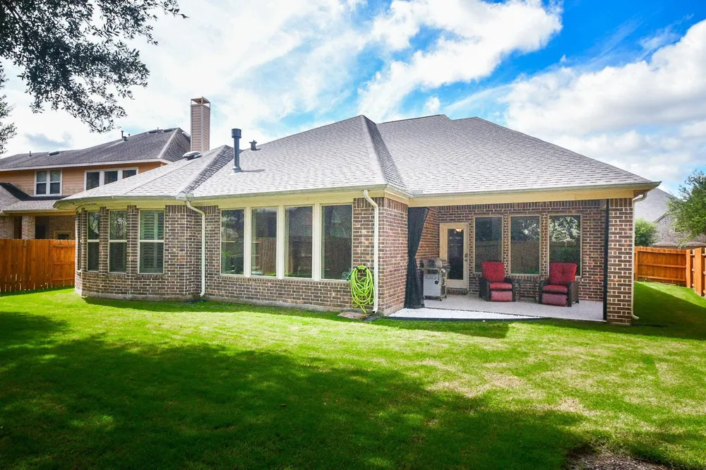 6915 Argonne Trail Sugar Land, TX 77479