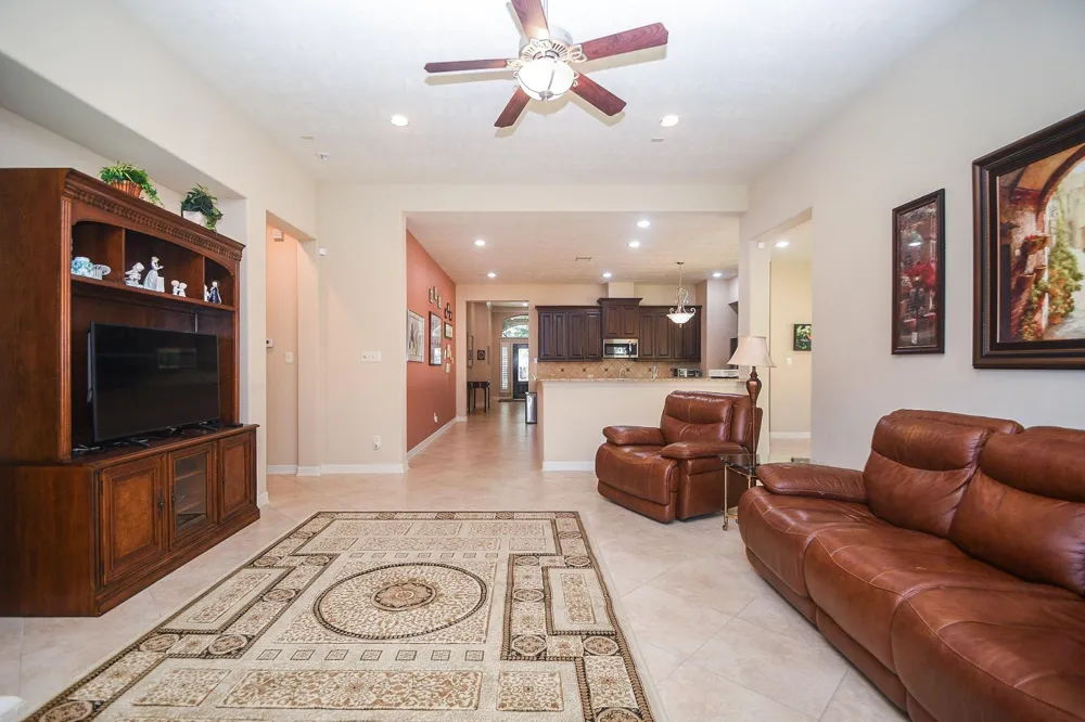 6915 Argonne Trail Sugar Land, TX 77479