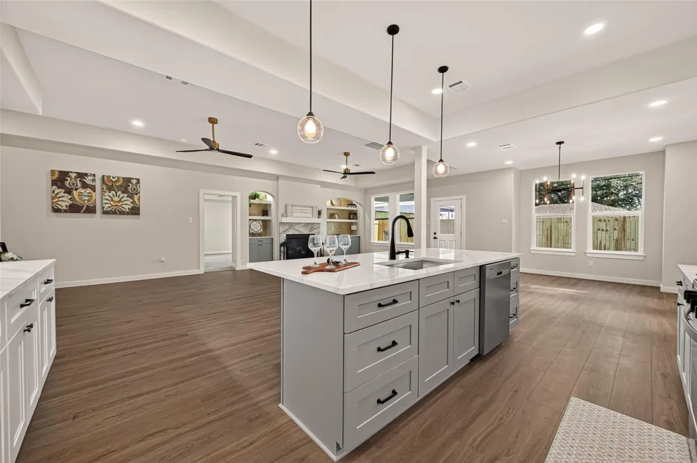 7438 Stephanie Drive Deer Park, TX 77536