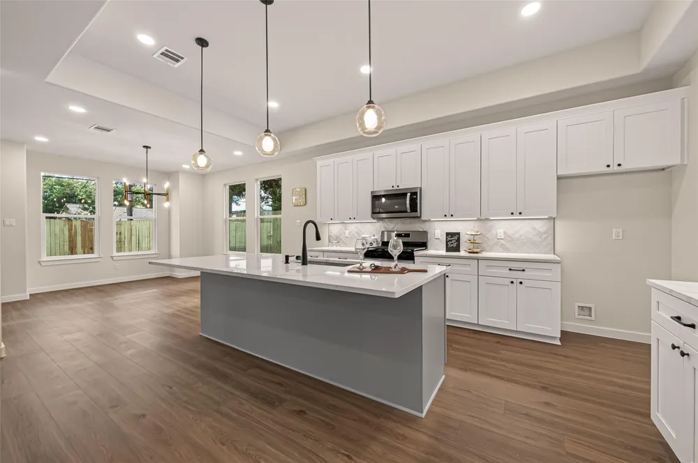 7438 Stephanie Drive Deer Park, TX 77536