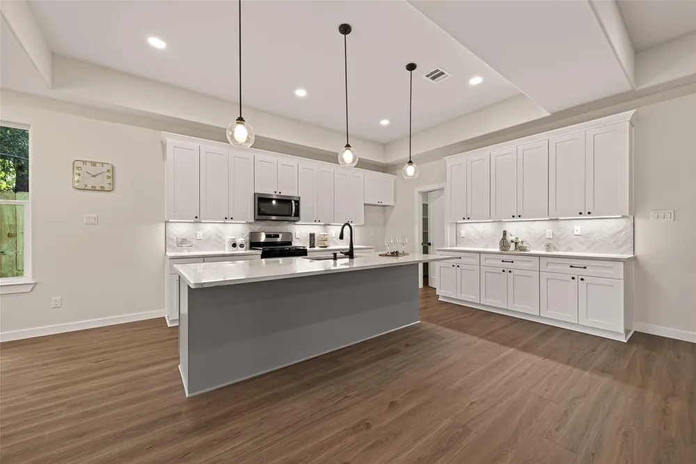 7438 Stephanie Drive Deer Park, TX 77536