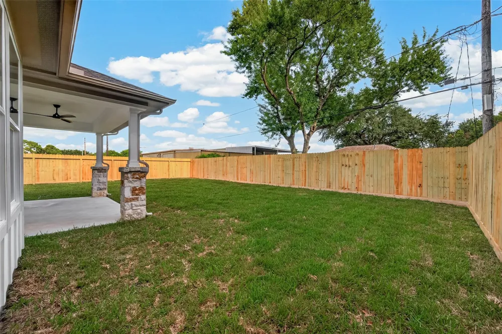 7438 Stephanie Drive Deer Park, TX 77536