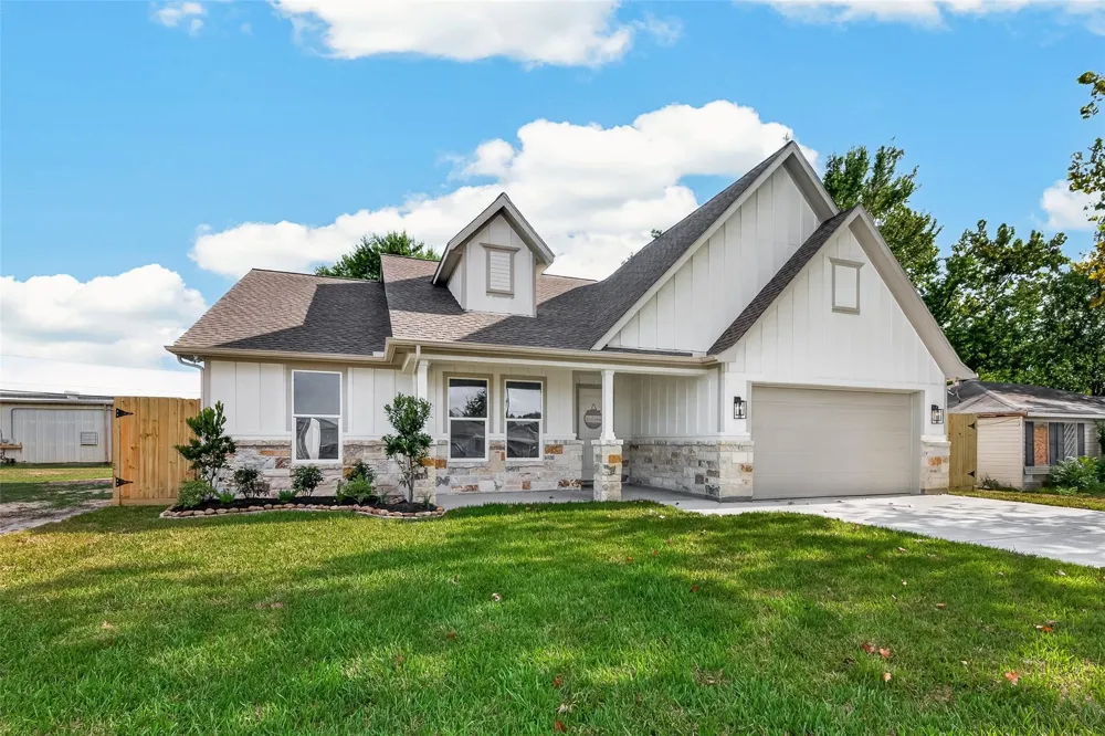 7438 Stephanie Drive Deer Park, TX 77536