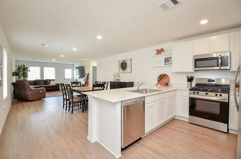 342 Birch Blossom Path Magnolia, TX 77354