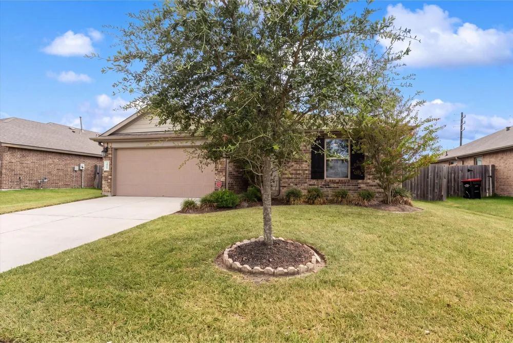 3010 Specklebelly Drive Baytown, TX 77521