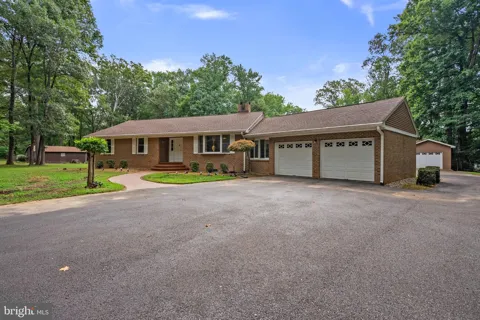5425 CHAPMANS LANDING ROAD
