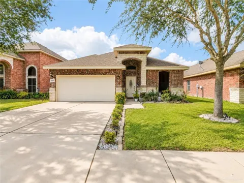 3704 Oriole Drive