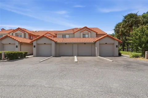 701 MAGNOLIA PLACE