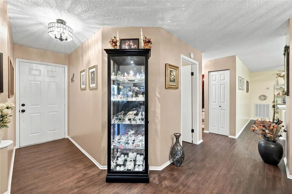 701 MAGNOLIA PLACE Winter Haven, FL 33884