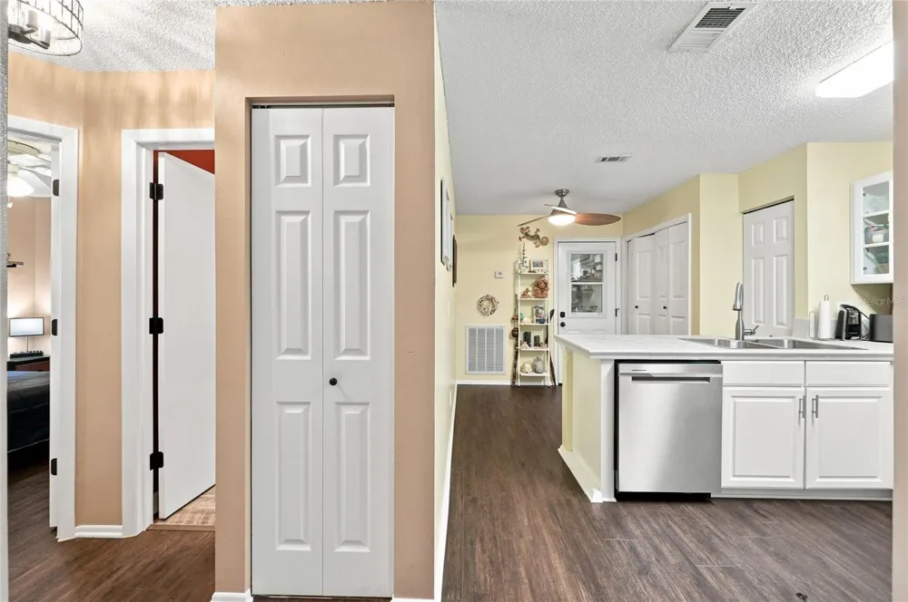 701 MAGNOLIA PLACE Winter Haven, FL 33884