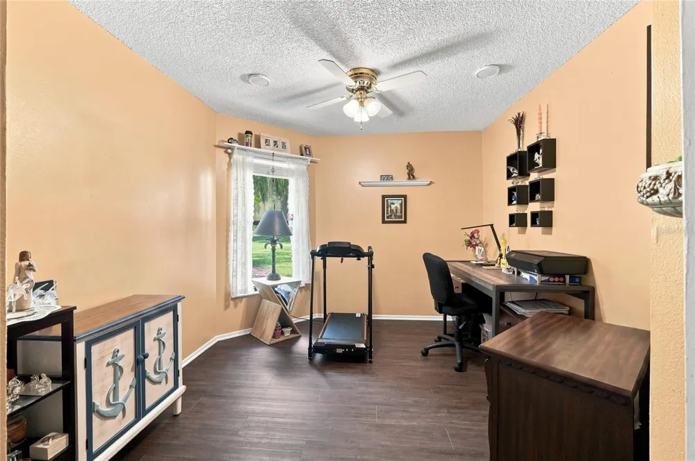 701 MAGNOLIA PLACE Winter Haven, FL 33884