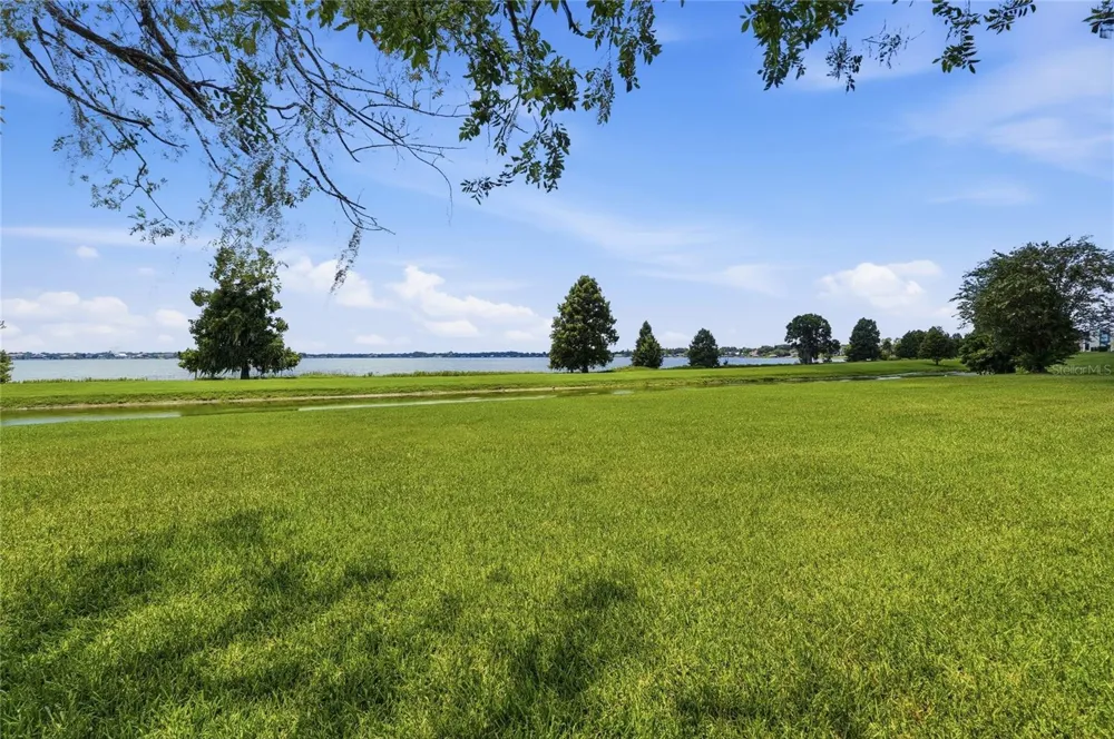 701 MAGNOLIA PLACE Winter Haven, FL 33884