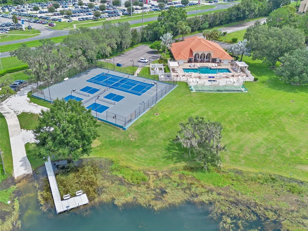 701 MAGNOLIA PLACE Winter Haven, FL 33884