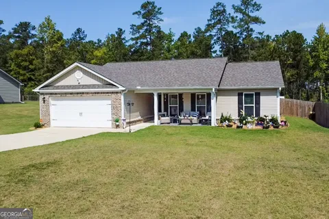 426 Riley CIR NW