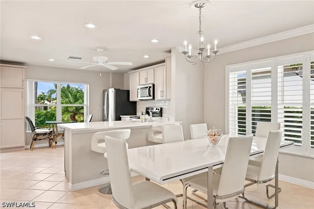 Querce Court Naples, FL 34114