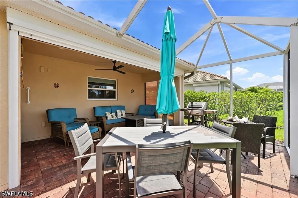 Querce Court Naples, FL 34114