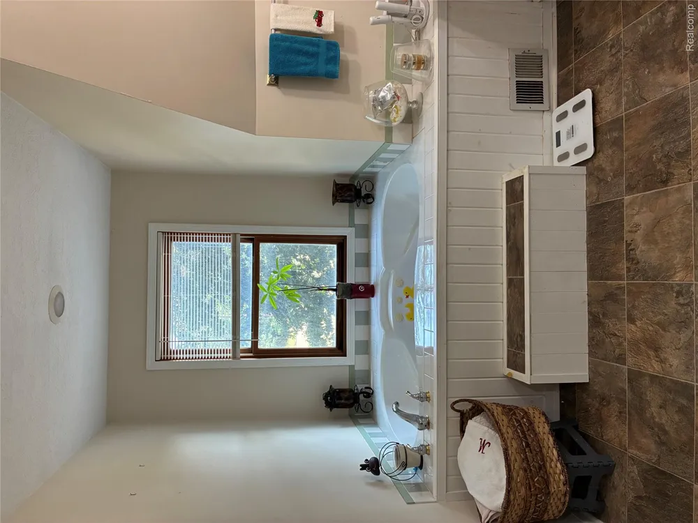 10995 E Isabella County Line Road Wise Township, MI 48618
