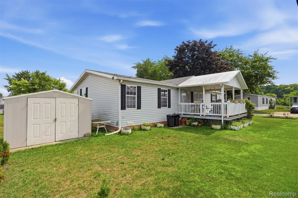 29643 Carousel Street Novi City, MI 48377