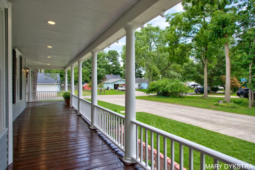1718 Summit Street Park Township, MI 49423