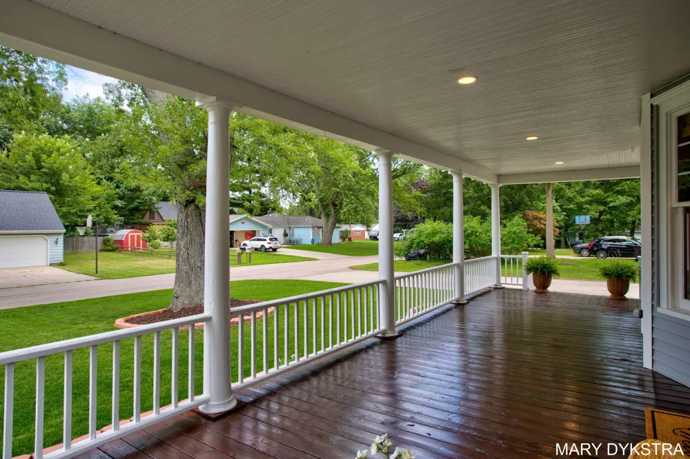 1718 Summit Street Park Township, MI 49423